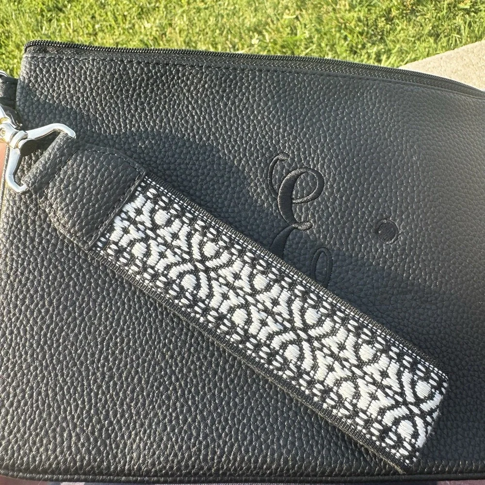 Thirty One 31 Rubie Mini Zipper Pouch Black Monogrammed 